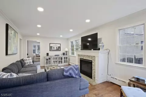 16 Lowell Ave, Summit, NJ 07901 photo 25