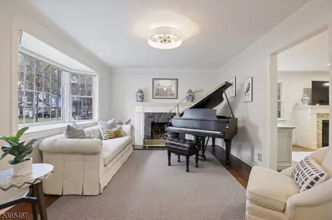 16 Lowell Ave, Summit, NJ 07901 photo 5