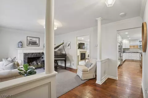 16 Lowell Ave, Summit, NJ 07901 photo 3
