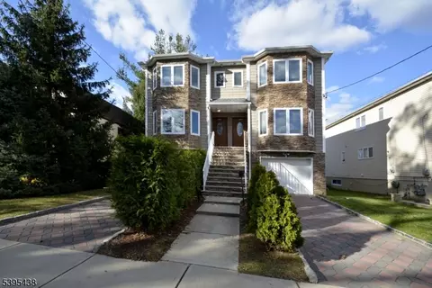 12 Pulaski Pl, Hackensack, NJ 07601