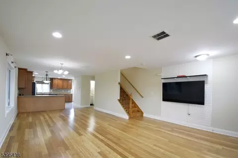 12 Pulaski Pl, Hackensack, NJ 07601 photo 2