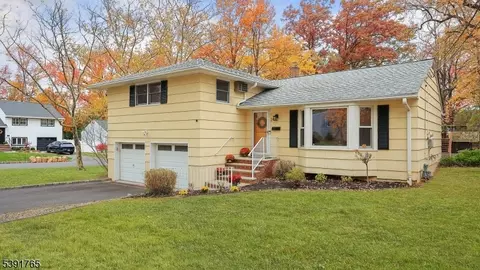 24 Deborah Way, Fanwood, NJ 07023