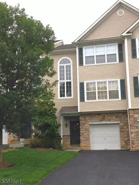 55 Congressional Blvd, Washington, NJ 07882