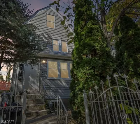 99 Alexander St, Newark, NJ 07106