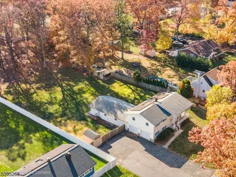 305 W Point Ave, Somerset, NJ 08873