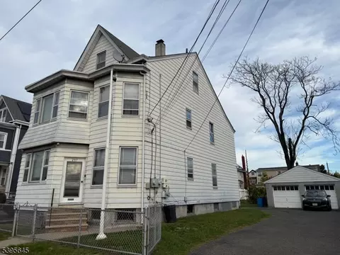 297 E 18th St #2, Paterson, NJ 07524