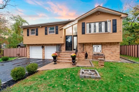 88 Hinchman Ave, Wayne, NJ 07470 photo 2