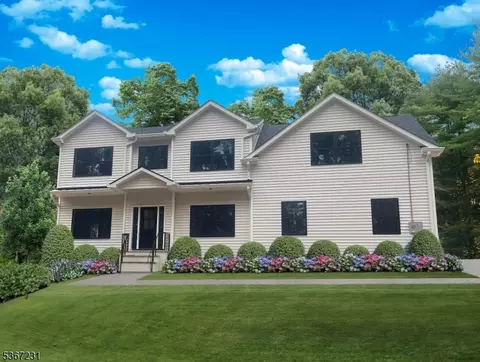 28 Mine Hill Rd, Hackettstown, NJ 07840
