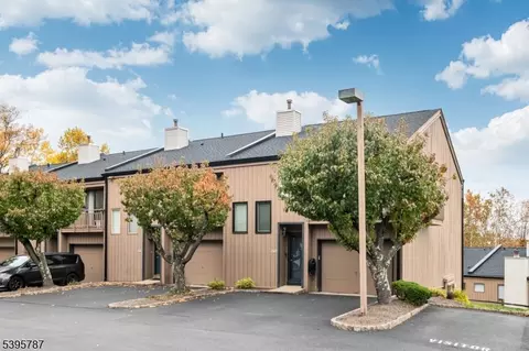 1146 Stephanie Dr #1146, Caldwell, NJ 07006