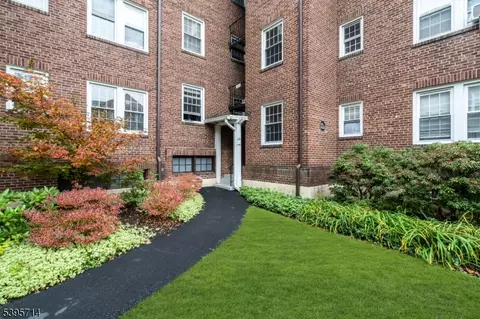 217 Prospect Ave #2A, Cranford, NJ 07016