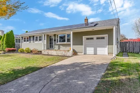 183 E Camplain Rd, Manville, NJ 08835