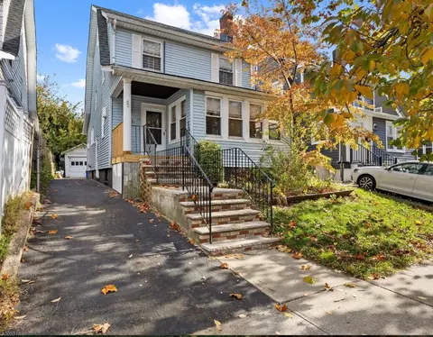 62 Ampere Pkwy, East Orange, NJ 07017