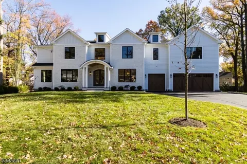 21 Bates Way, Westfield, NJ 07090