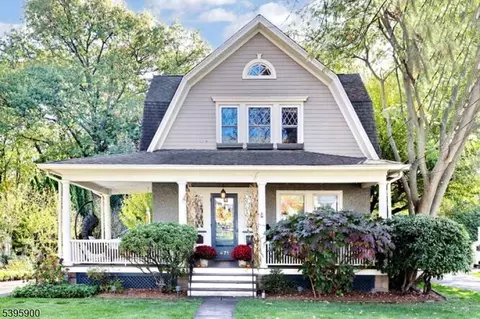 471 S Maple Ave, Glen Rock, NJ 07452
