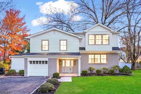 5 Woodland Rd, Chatham, NJ 07928