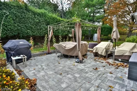 63 Eleron Pl, Wayne, NJ 07470 photo 24