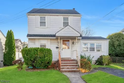 212 Paterson Ave, Lodi, NJ 07644