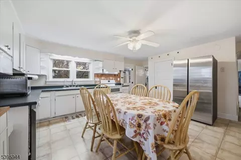 161 Bryans Rd, Hampton, NJ 08827 photo 8