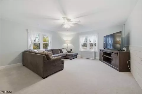 161 Bryans Rd, Hampton, NJ 08827 photo 3