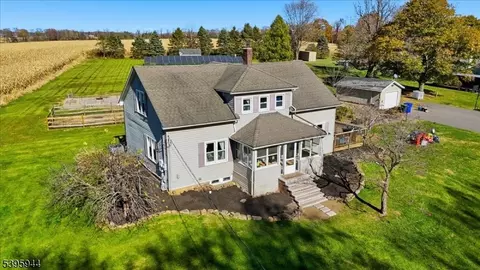 161 Bryans Rd, Hampton, NJ 08827 photo 2