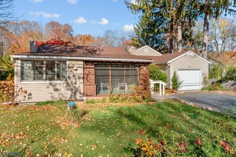 221 Fairview Ave, Newton, NJ 07860