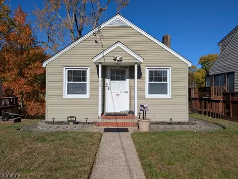 240 Woodcliff Ave, Little Falls Twp, NJ 07424