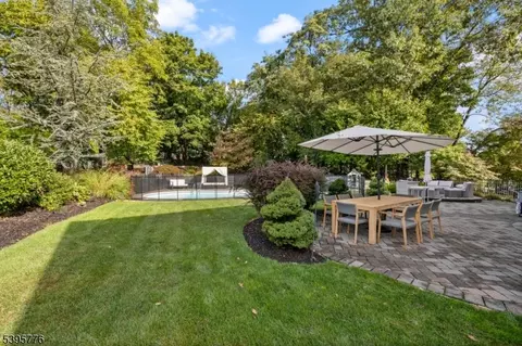 26 Stratton Dr, Wayne, NJ 07470 photo 4