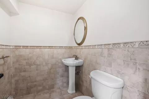 26 Stratton Dr, Wayne, NJ 07470 photo 48