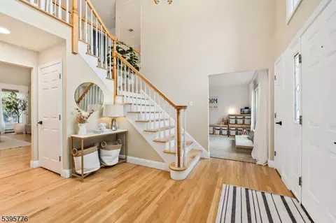 26 Stratton Dr, Wayne, NJ 07470 photo 9