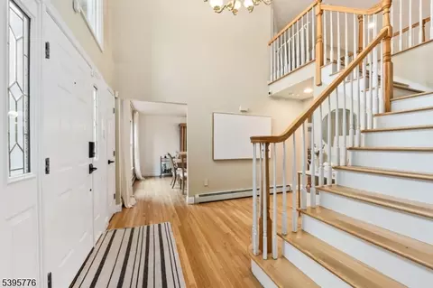 26 Stratton Dr, Wayne, NJ 07470 photo 10