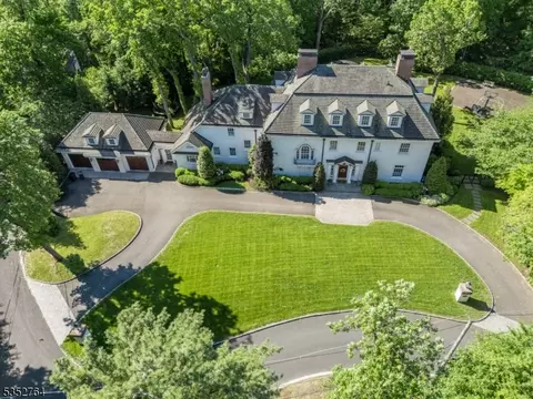 10 Rowan Rd, Summit, NJ 07901