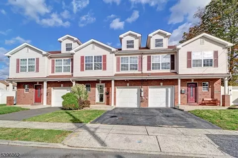 12 Edwin St, Carteret, NJ 07008