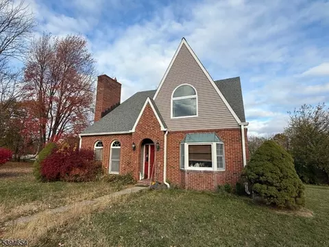 5 Scenic Dr, Fredon Twp, NJ 07860