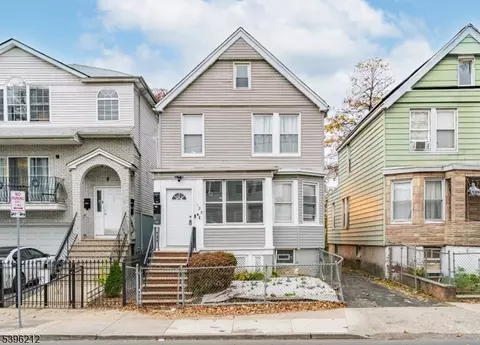 125 Fabyan Pl, Newark, NJ 07112