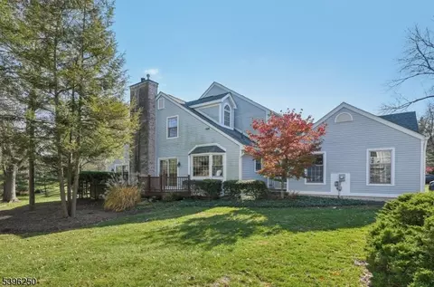 10 Century Ct, Montville, NJ 07045