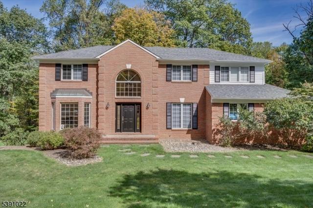 57 Christy Dr, Warren, NJ 07059