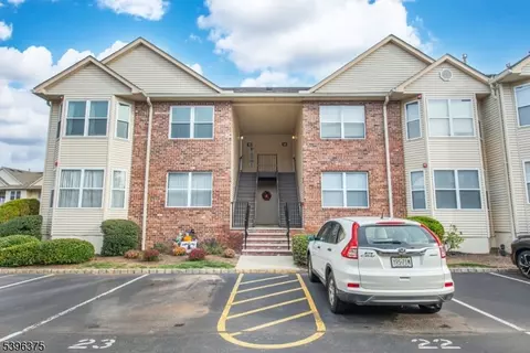 16 Claire Ct, East Hanover, NJ 07936