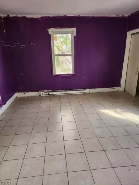 337 Hudson St, Hackensack, NJ 07601 photo 2