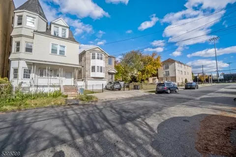 71 W Alpine St, Newark, NJ 07108