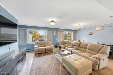 66 Leonard Ter, Wayne, NJ 07470 photo 12