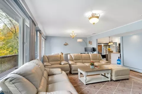 66 Leonard Ter, Wayne, NJ 07470 photo 13