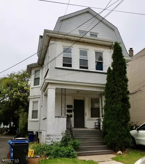 88 Riggs Pl, West Orange, NJ 07052