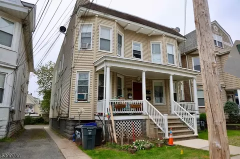 92 Riggs Pl, West Orange, NJ 07052