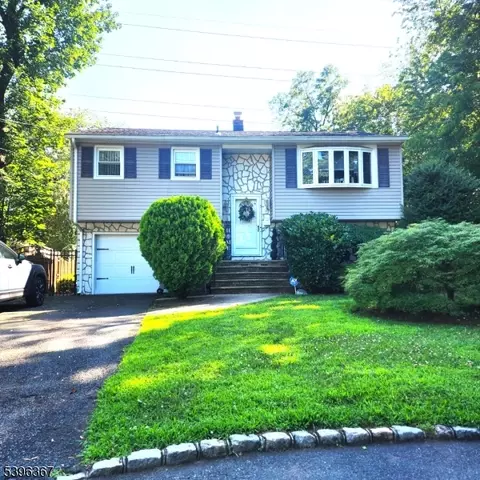 5 Cecilia Pl, Fanwood, NJ 07023