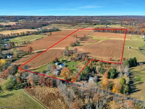 58 Dunkard Church Rd, Delaware Twp, NJ 08559