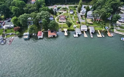 261 Lakeside Blvd # A, Hopatcong, NJ 07843