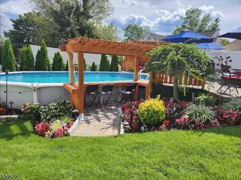239 Lexington Ave, Paterson, NJ 07502