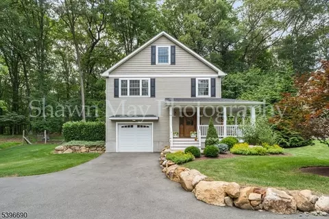14 Wildwood Ter, Denville, NJ 07834