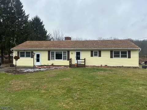 7 Newman Rd, Wantage, NJ 07461