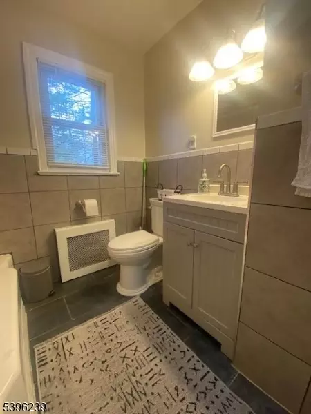 100 Wilson Ave, Wayne, NJ 07470 photo 11
